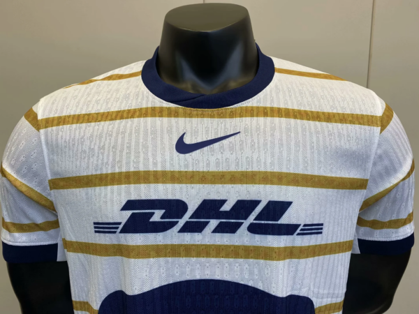 Pumas Local Version Jugador 24/25 - Image 2
