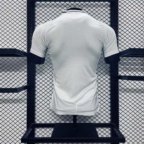 Real Madrid Local Version Jugaror 24/25 - Image 9