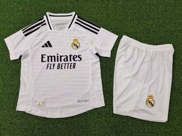Real Madrid Local niño 24/25