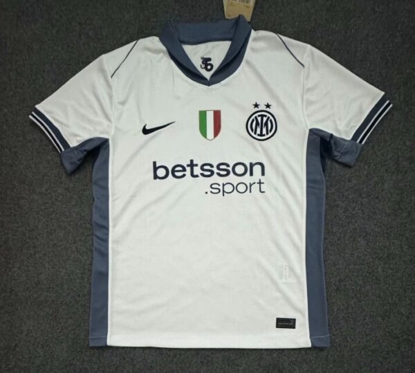 Inter De Milan Visita 24/25