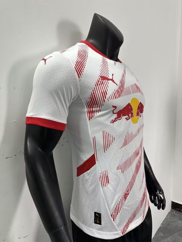 RB Leipzig Local Version Jugador 24/25 - Image 2