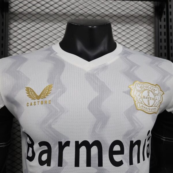 Bayer Leverkusen Visita Version Jugador 24/25 - Image 2