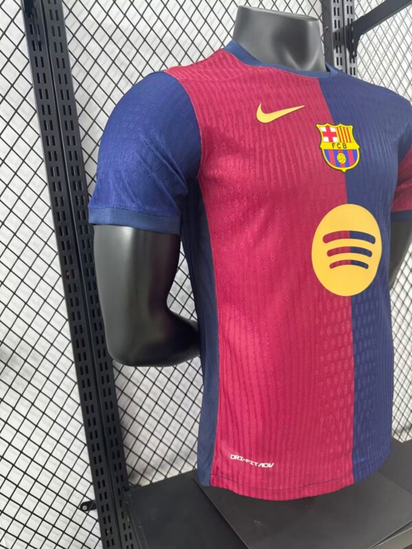 Barcelona Local Version Jugador 24/25 - Image 3