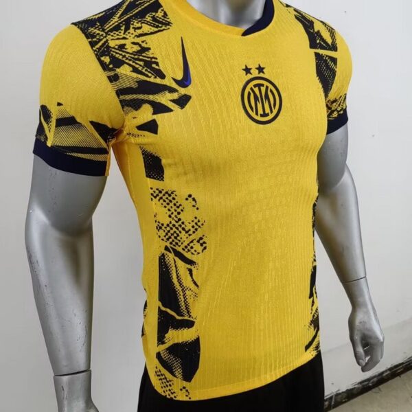 Inter de Milan Tercera Version Jugador 24/25 - Image 3