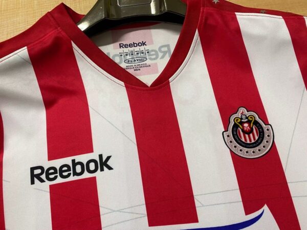 Jersey Chivas del Guadalajara Local 10-11 Retro Replica - Image 2