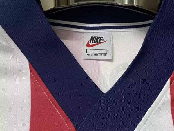 Jersey Chivas del Guadalajara Local 97-98 Retro Replica - Image 4